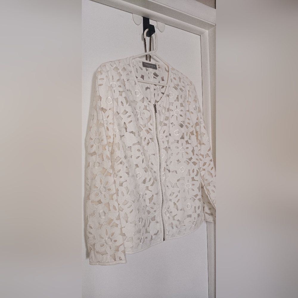 Bagatelle White Floral Lace Top